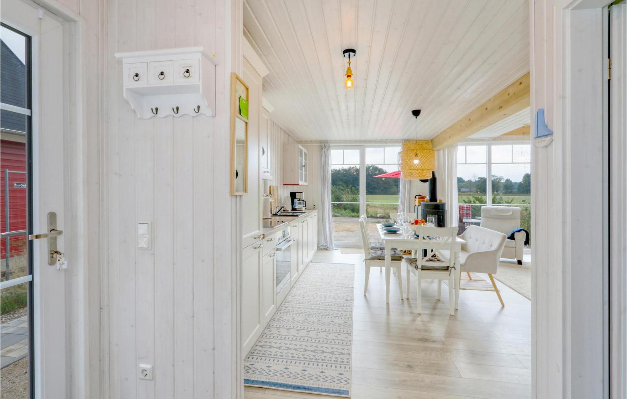 Cozy Home In Zerpenschleuse With Wifi Εξωτερικό φωτογραφία