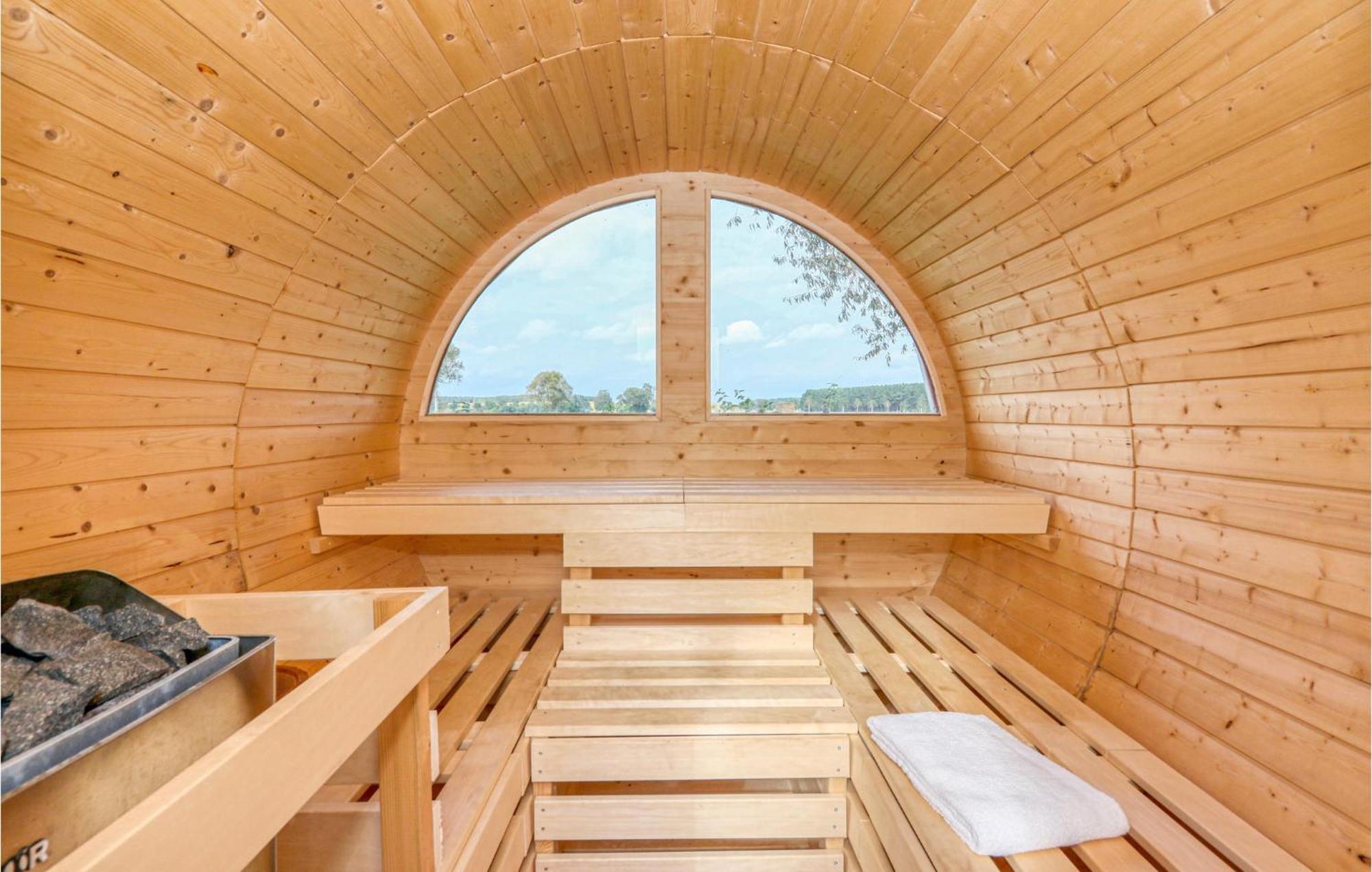 Cozy Home In Zerpenschleuse With Wifi Εξωτερικό φωτογραφία